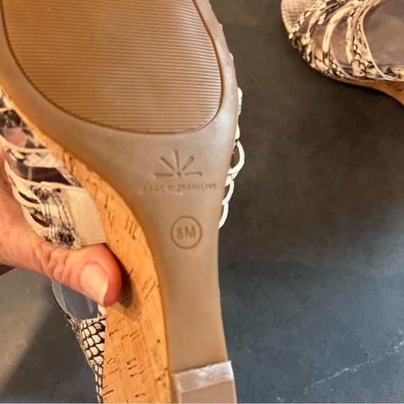 Isaac Mizrahi sz 8 Simmer2 snakeprint wedge sandals - Picture 15 of 16